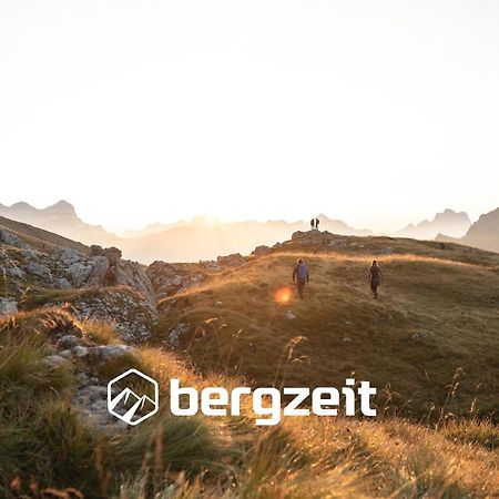 Diese Einfache Unterkunft- Bergheimat Ist Nur Fuer Backpacker- Rucksacktouristen Und Radfahrer - Huettenfeeling Im Backpackerhoues- Ganz Einfach - Ganz Unkompliziert - Ganz Relaxd Villa Linthal Ngoại thất bức ảnh