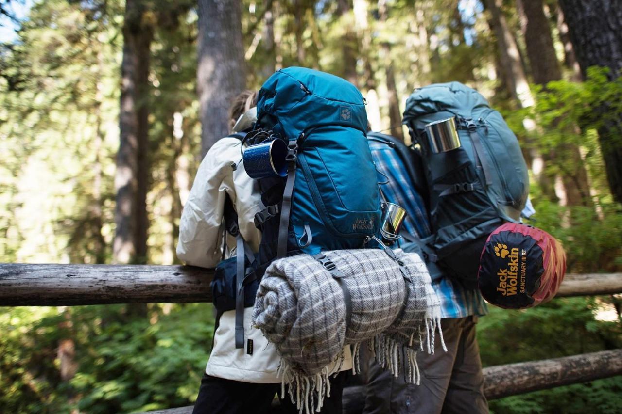 Diese Einfache Unterkunft- Bergheimat Ist Nur Fuer Backpacker- Rucksacktouristen Und Radfahrer - Huettenfeeling Im Backpackerhoues- Ganz Einfach - Ganz Unkompliziert - Ganz Relaxd Villa Linthal Ngoại thất bức ảnh